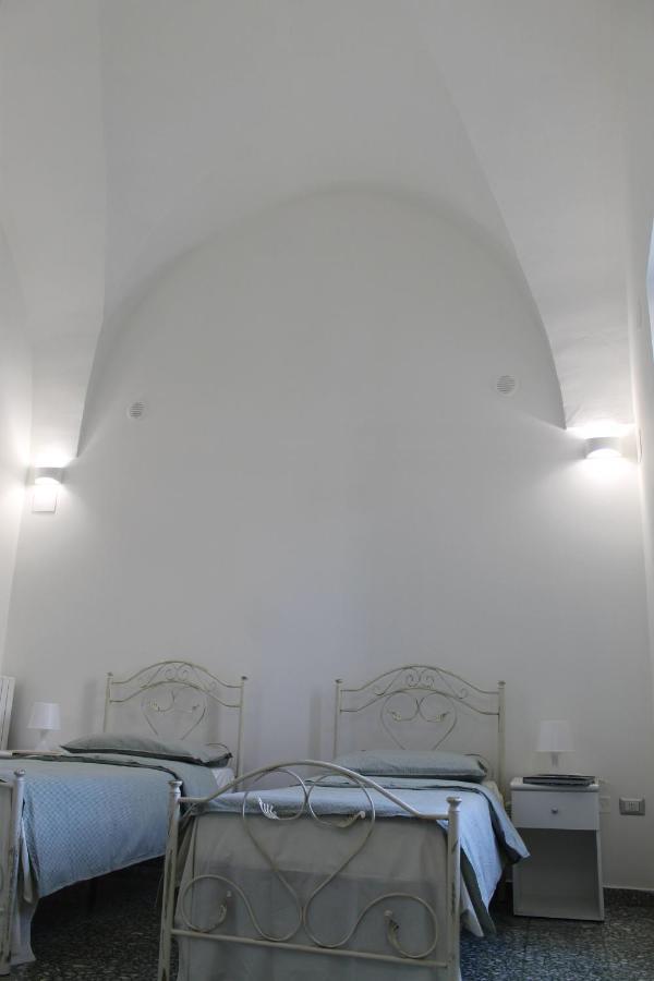 Ferienwohnung Il Cortile Segreto - Con Parcheggio Privato Lecce Exterior foto
